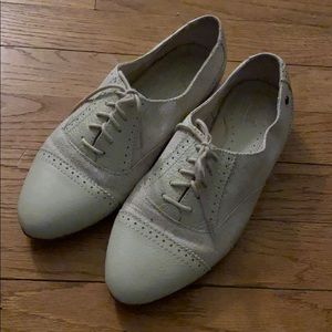 G.H. Bass & Co - Jolene Leather Oxfords Size 6
